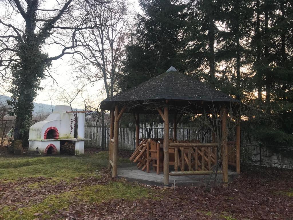 Casuta Sanatatii Hotel Covasna Luaran gambar